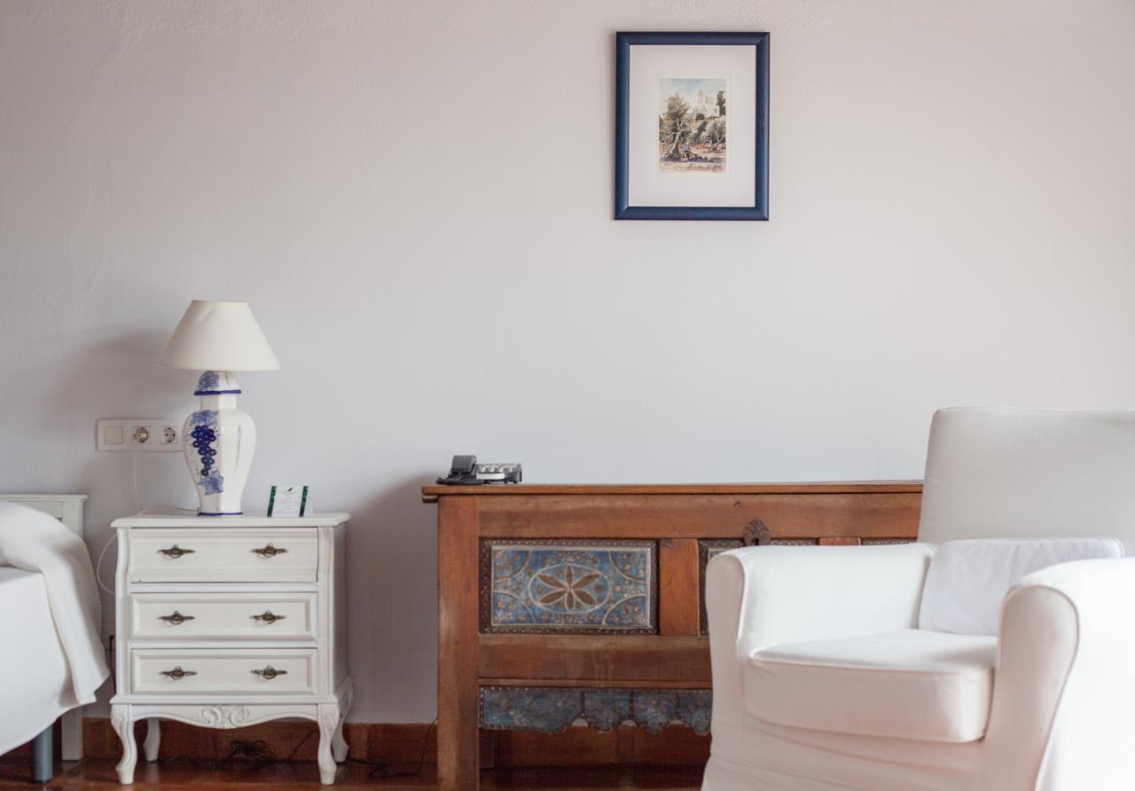Hotel Es Lloquet (Adults Only) กัมโปส ภายนอก รูปภาพ
